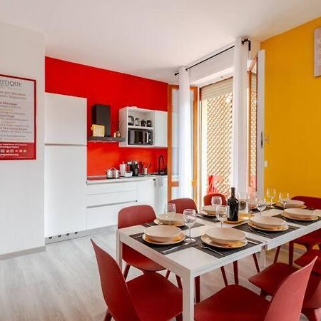 Boutique Apartment Family Чиуси Экстерьер фото